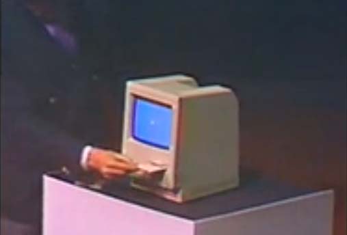 Momento mágico Steve Jobs y su Mac (1984)
